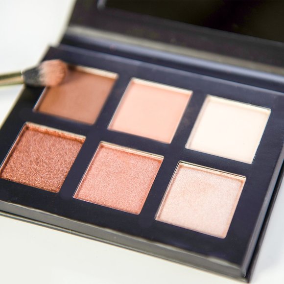 NEW!!!Stark Naked Eyeshadow Palette